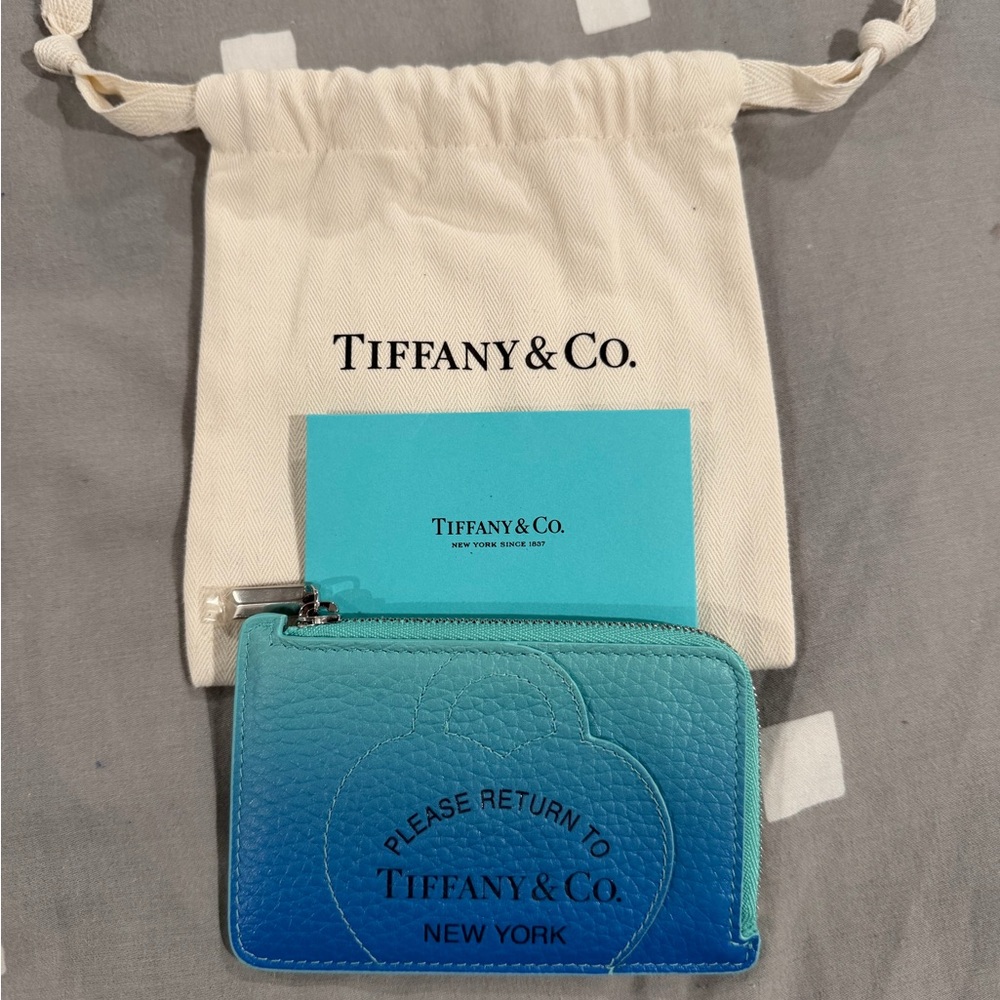 Tiffany & Co. Aqua-to-Blue Gradient Leather Zip Card Wallet